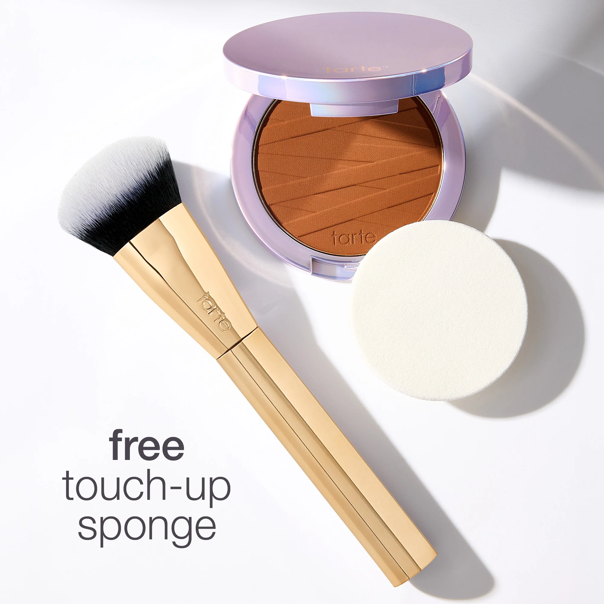 shape tape™ cream foundation brush - Image 2