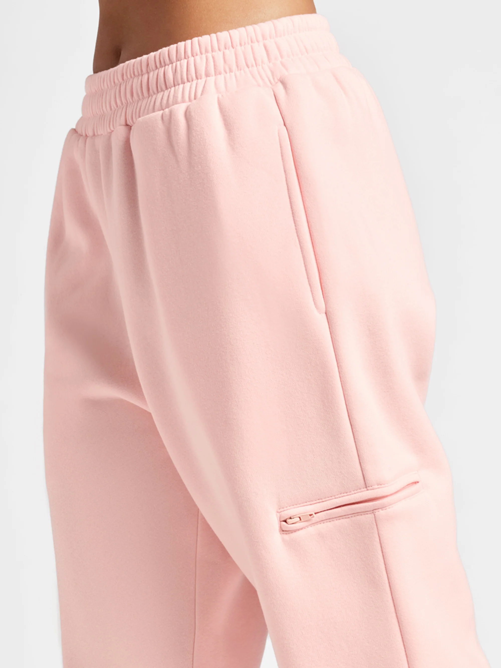 tarte x Comfrt airplane mode travel sweatpants - Image 15