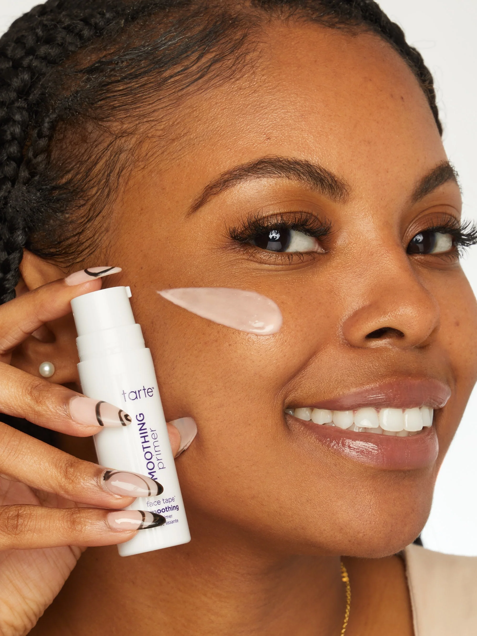 face tape⢠smoothing primer - Image 5